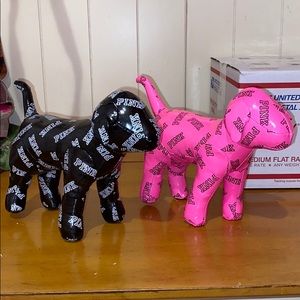 Two VS Pink doggies🐕💗